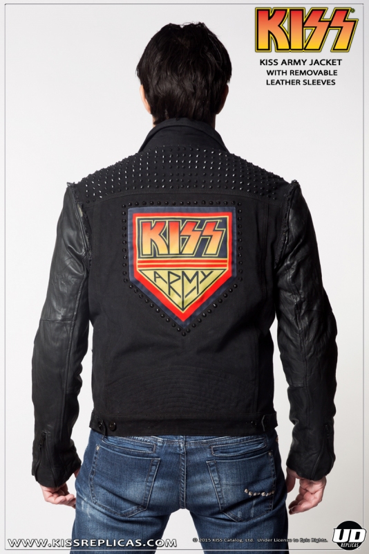 KISS ARMY Jacket: With Removable Sleeves