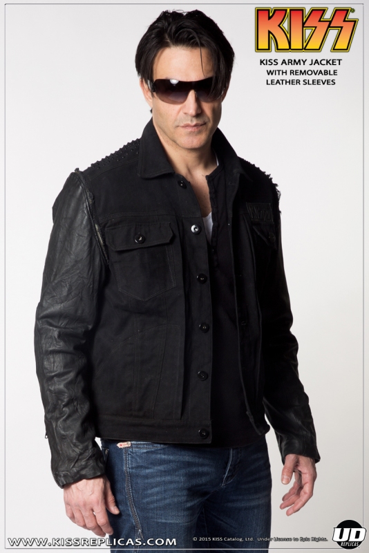 Military jacket with leather sleeves 2025