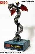SAM T. SERPENT Official 1:8 Scale Replica Image 9